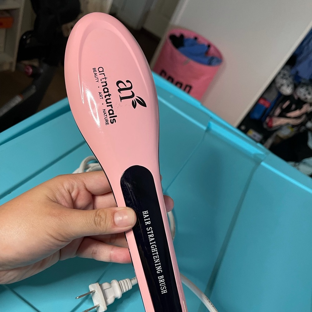 ArtNaturals Brush Hair Straightener